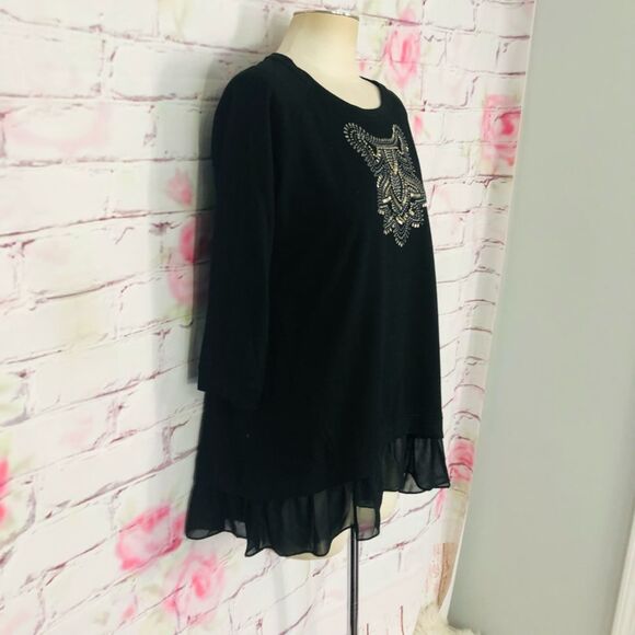 🔥5 for $25 sale🔥 Logo lavish beaded faux layered 3/4 sleeve blouse - Picture 4 of 6